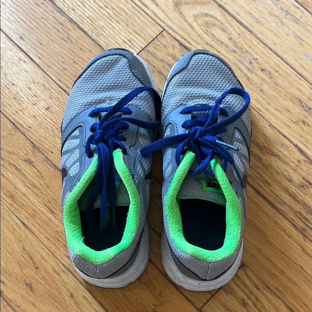 Nike Kids Blue and Green Sneakers